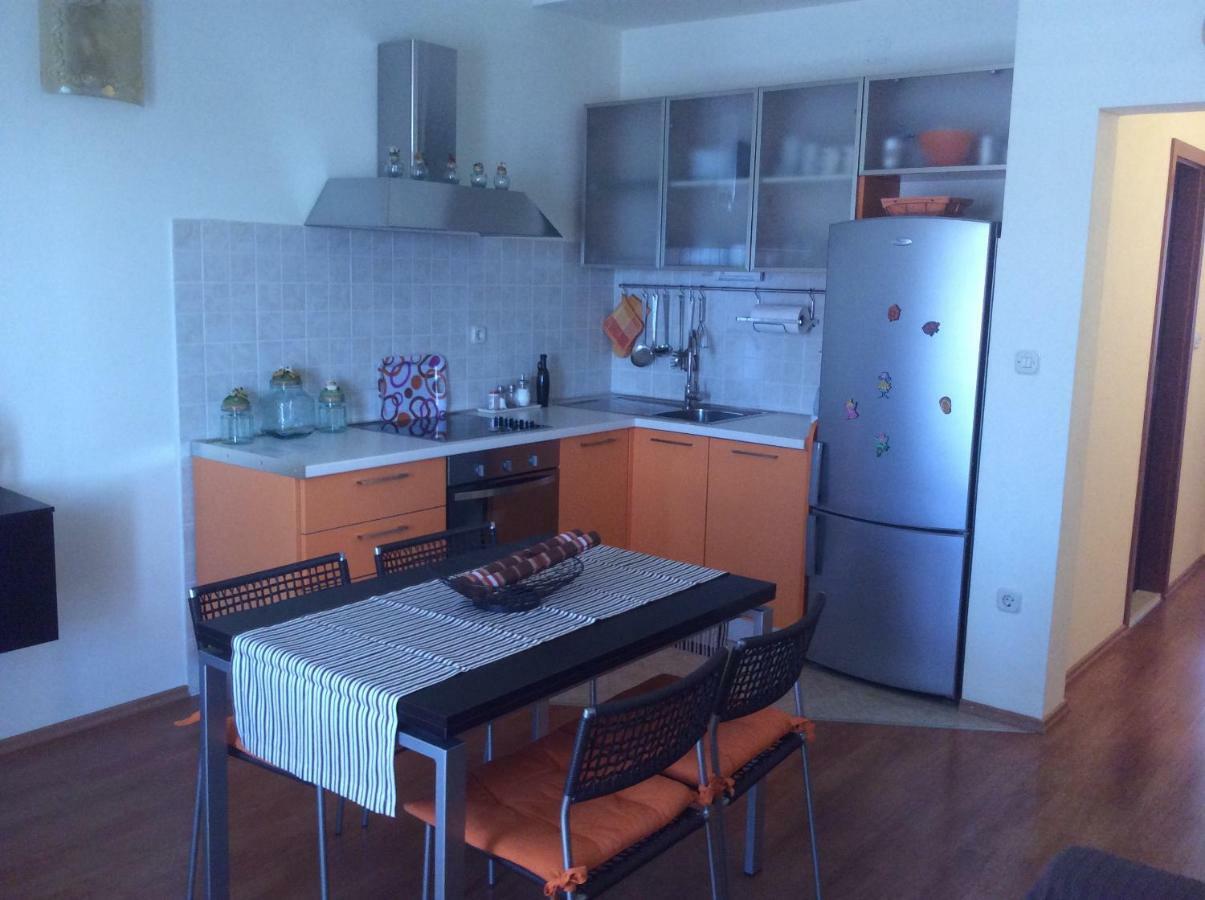 Apartmani Katarina Bol Exteriér fotografie