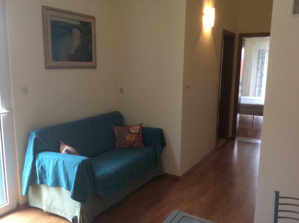 Apartmani Katarina Bol Exteriér fotografie